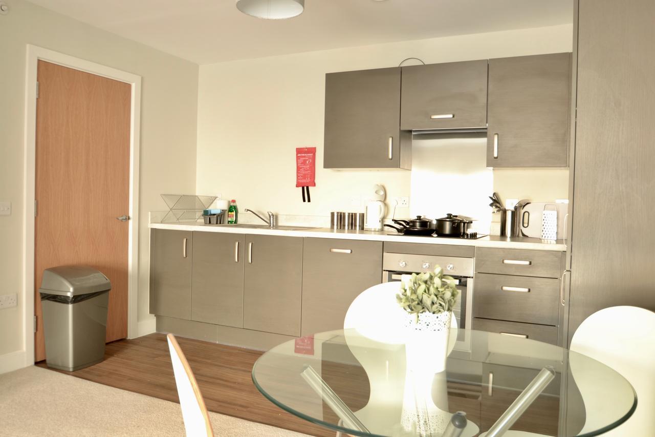 Clarus Living Manchester Bridgewater Point Apartments Salford  Eksteriør billede