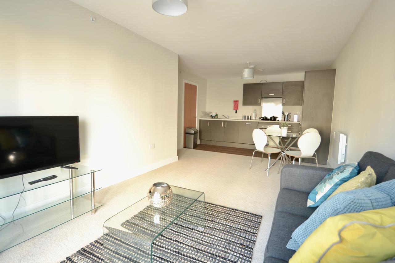 Clarus Living Manchester Bridgewater Point Apartments Salford  Eksteriør billede