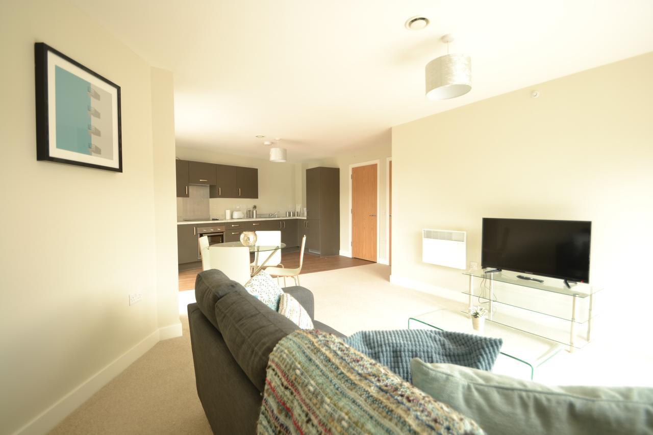 Clarus Living Manchester Bridgewater Point Apartments Salford  Eksteriør billede